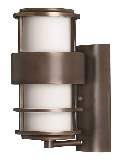 Foto para 60w Outdoor Saturn MED Etched Opal Metro Bronze Small Wall Mount