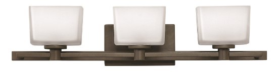 Foto para 60w Bath Taylor G-9 Etched White Buckeye Bronze Bath Three Light